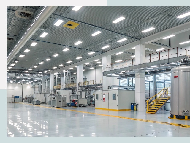 Освещение ангаров в Урае от 625 руб. - Эффективные решения